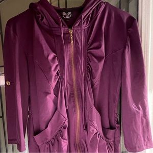 “Fetch” Kids size XL Burgundy Ruched cropped jacket.